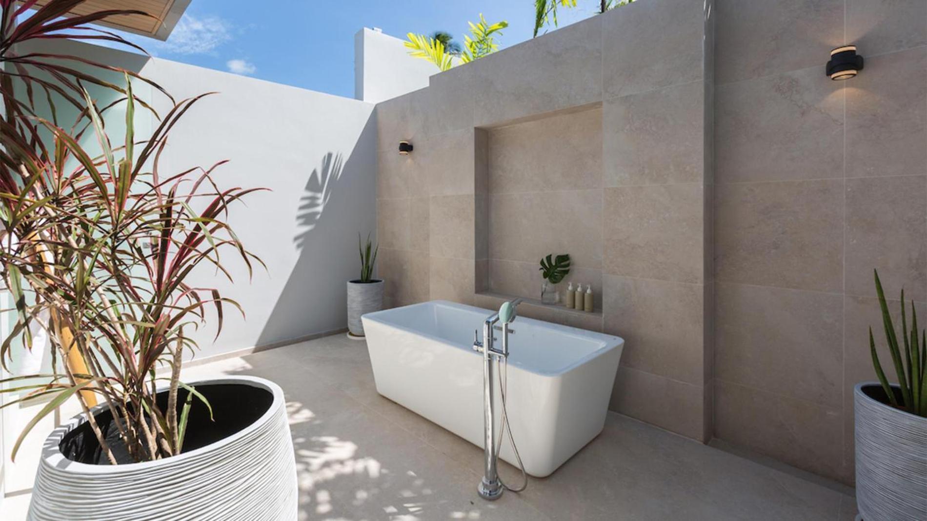 Exclusive Sea Renity A Beachfront Villa Retreat Sleeps 12 Adults And 6 Kids Лем-Сор Экстерьер фото